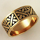 14 Karat Yellow Gold Band with woven pattern