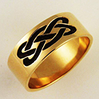 14 Karat yellow gold celtic band